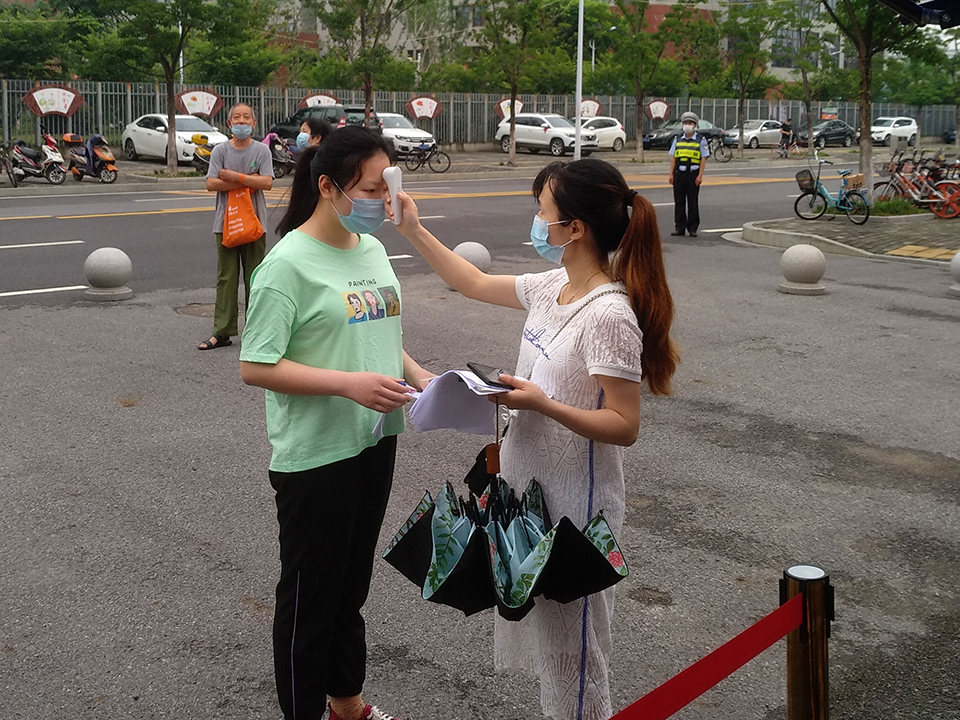 ���|Ů�ӌW(xu��)У