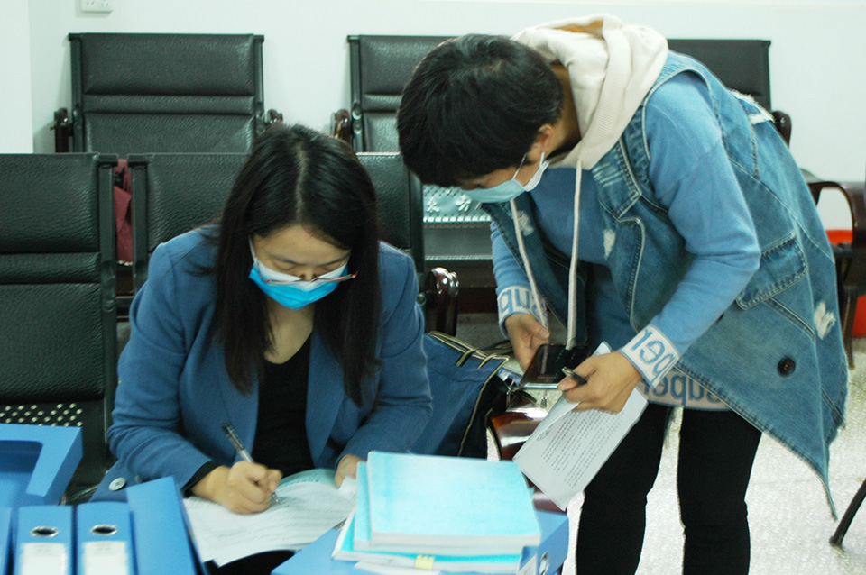 ���|Ů�ӌW(xu��)У